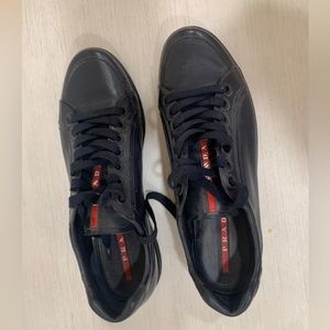 Prada men sneaker shoe size 10.5